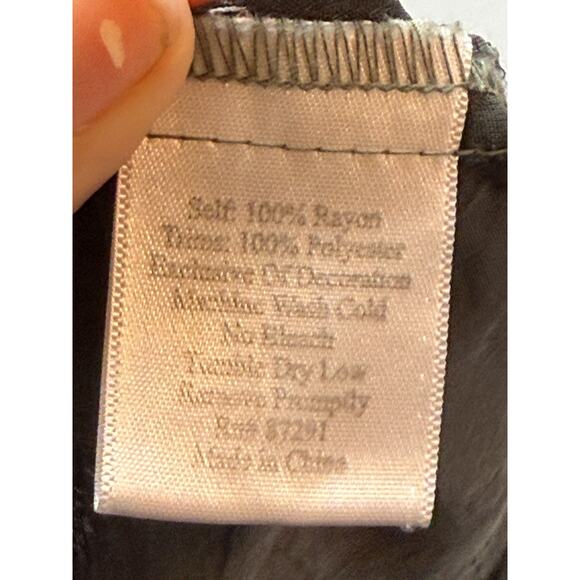 Johnny Was Floral Embroidered Crinkle Rayon Button Up Blouse Small Lightweight - Picture 7 of 7